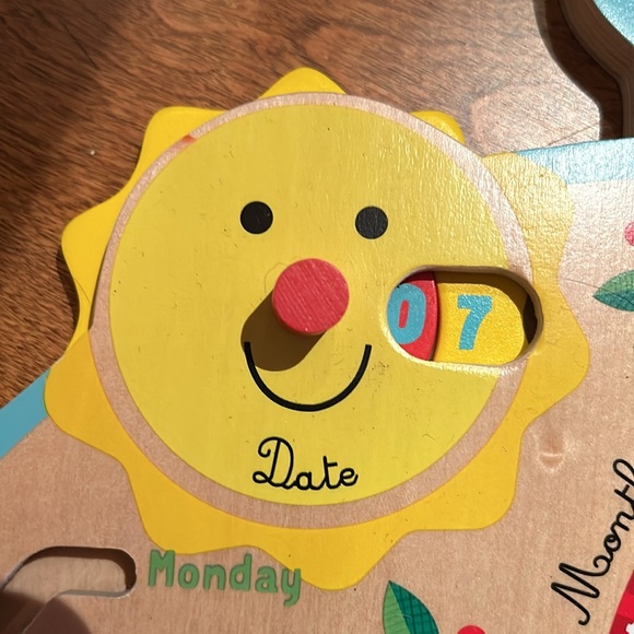 Wooden Calendar, Weather and Clock Classroom Learning Toy *As is - France - Picture 4 of 12